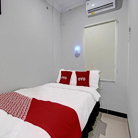 Oyo 91686 Triple S Hotel Malioboro يوغياكارتا المظهر الخارجي الصورة