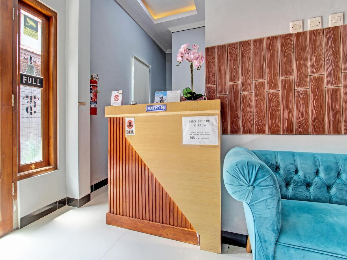 Oyo 91686 Triple S Hotel Malioboro يوغياكارتا المظهر الخارجي الصورة