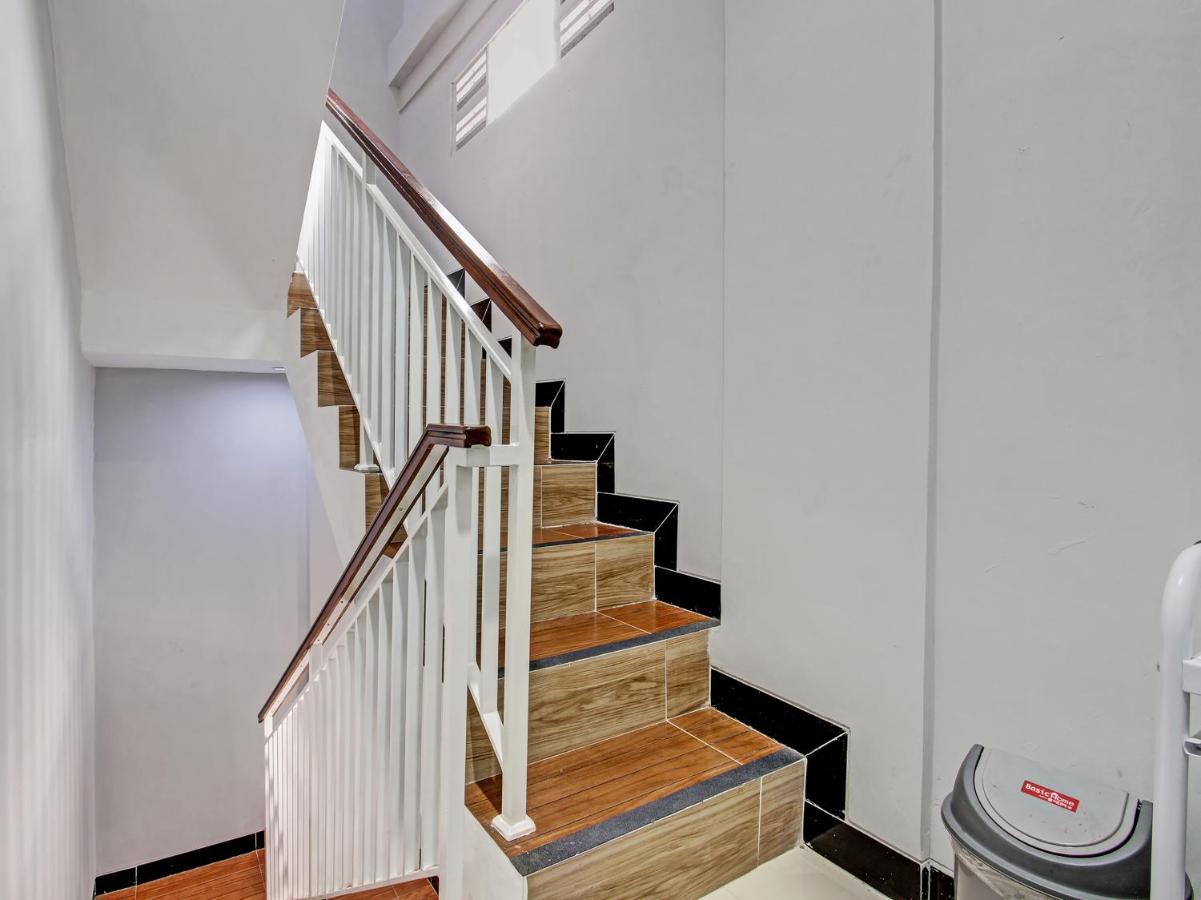 Oyo 91686 Triple S Hotel Malioboro يوغياكارتا المظهر الخارجي الصورة