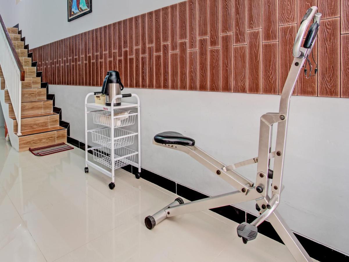 Oyo 91686 Triple S Hotel Malioboro يوغياكارتا المظهر الخارجي الصورة