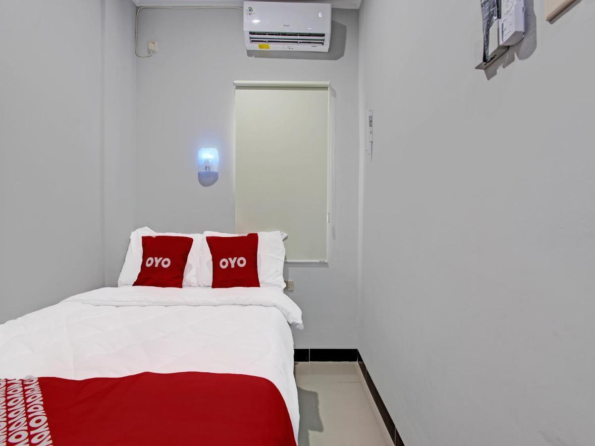 Oyo 91686 Triple S Hotel Malioboro يوغياكارتا المظهر الخارجي الصورة