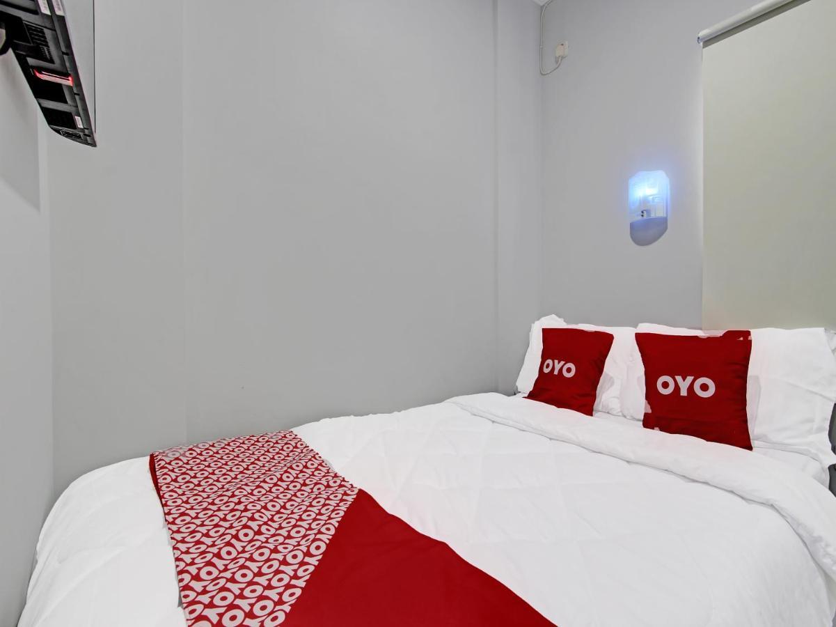 Oyo 91686 Triple S Hotel Malioboro يوغياكارتا المظهر الخارجي الصورة